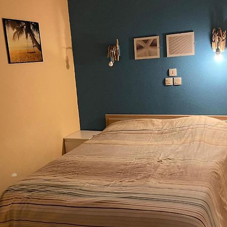Villa 2 Etoiles Proche Plage Et Commerces 圣西普里安 客房 照片